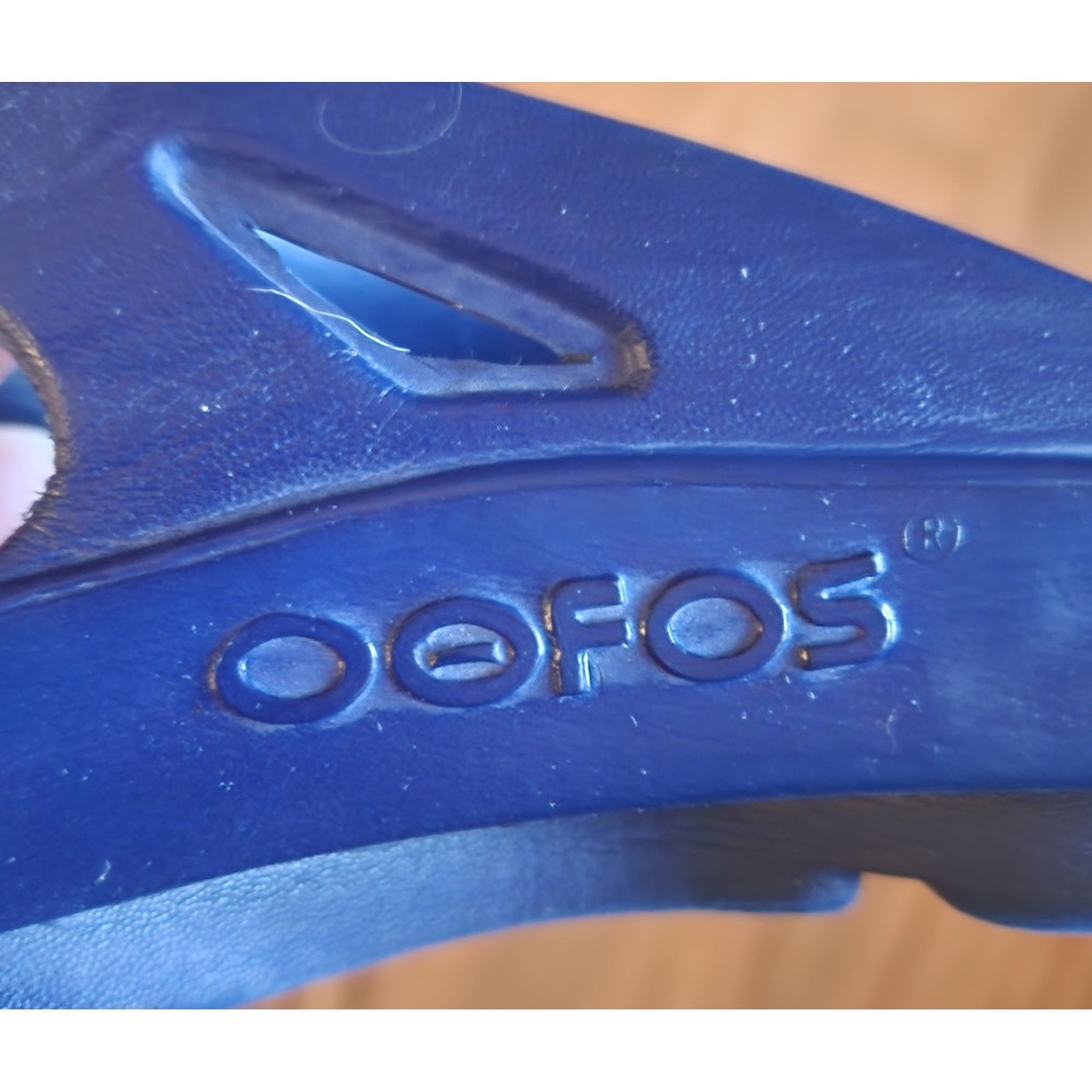 OOFOS Women's Blue Oofoam Thong Sandals Flip Flops Comfort Recovery Wms 10 Men 8 - Picture 4 of 12